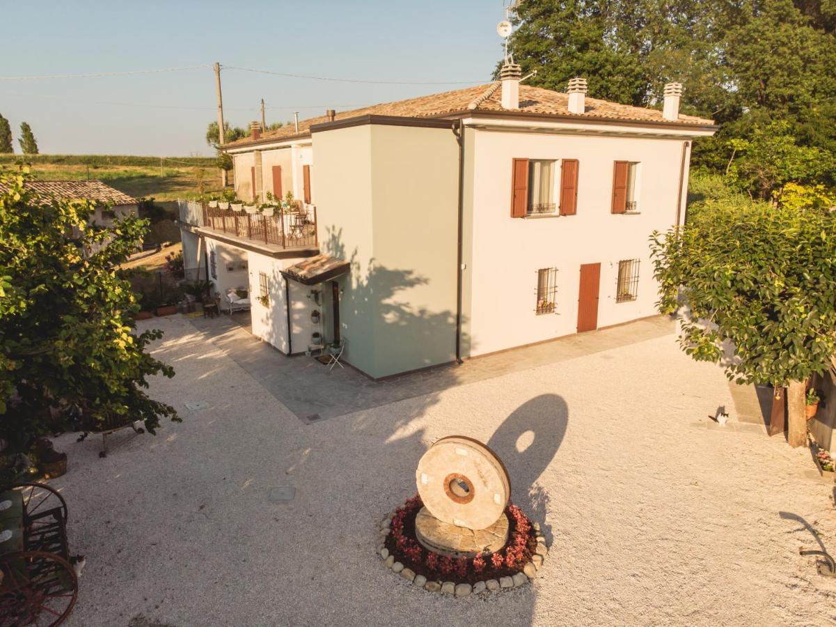 La Dimora Del Mugnaio Bed & Breakfast San Giovanni In Marignano Eksteriør bilde